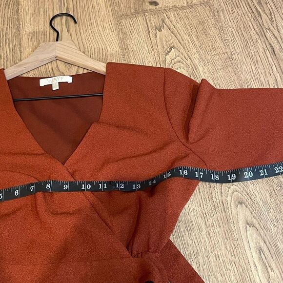 WAYF Burnt Orange Mini Wrap Dress Size Small Boho Chic, V-Neck, Long 3/4 Sleeve - Picture 7 of 9